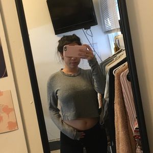 Cropped grey sweater